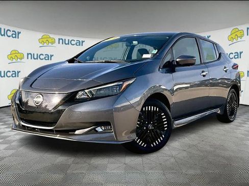 Certified 2024 Nissan Leaf SV Plus image 3