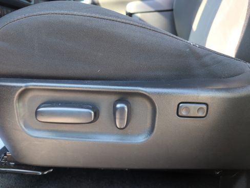 Certified 2022 Toyota Tacoma TRD Sport image 17