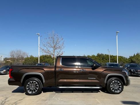 Used 2022 Toyota Tundra Limited image 5