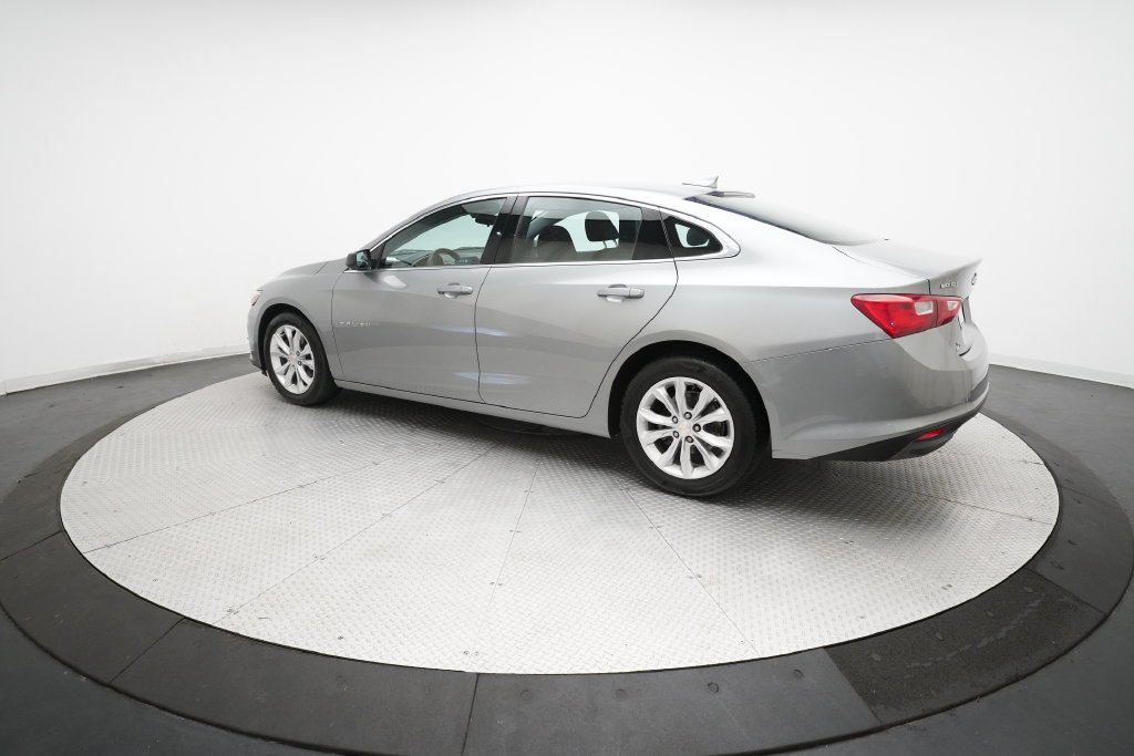 Used 2023 Chevrolet Malibu LT FWD image 31