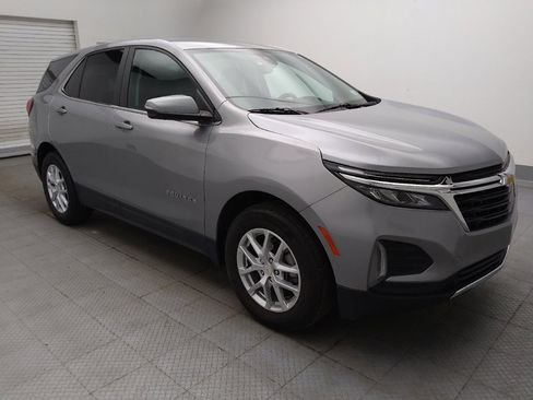 Used 2024 Chevrolet Equinox LT FWD image 11