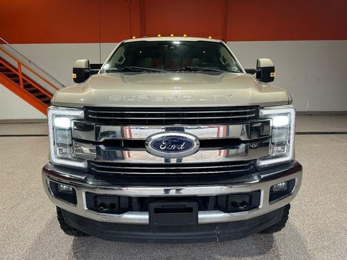 Used 2017 Ford F350 Lariat image 9