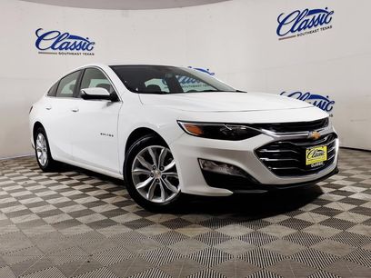 Used 2025 Chevrolet Malibu LT