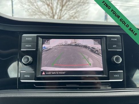 Used 2024 Volkswagen Jetta SE image 24