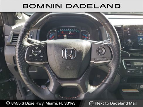 Used 2022 Honda Pilot TrailSport image 17