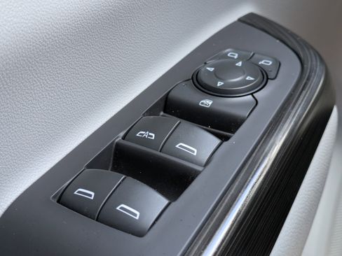 Used 2019 GMC Acadia SLT FWD image 26