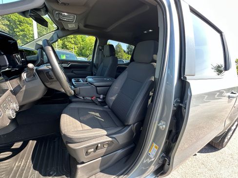 Used 2026 Chevrolet Silverado 1500 RST AWD/4WD image 17