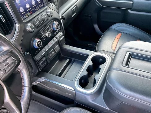 Used 2021 GMC Sierra 1500 AT4 AWD/4WD image 16
