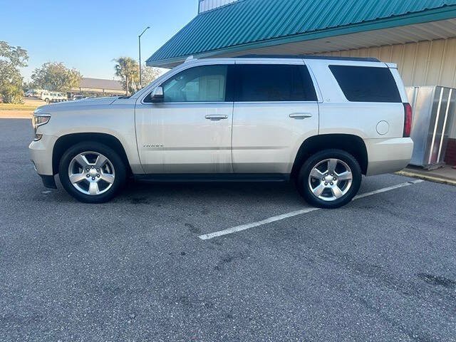 Used 2017 Chevrolet Tahoe LT RWD image 3