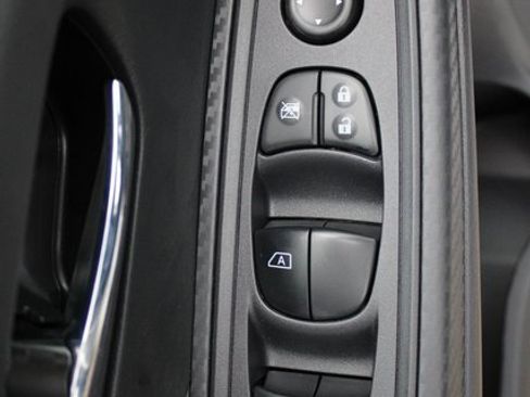 New 2025 Nissan Versa SV w/ Trunk Package image 8