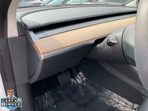 Used 2023 Tesla Model 3 Standard Range RWD image 19