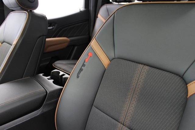 New 2026 GMC Canyon AT4 w/ Technology Plus Package AWD/4WD image 29