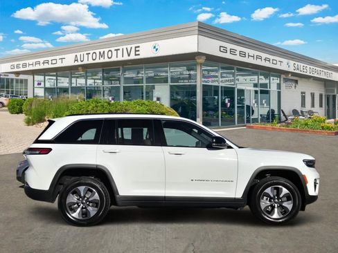 Used 2022 Jeep Grand Cherokee Limited 4xe image 4