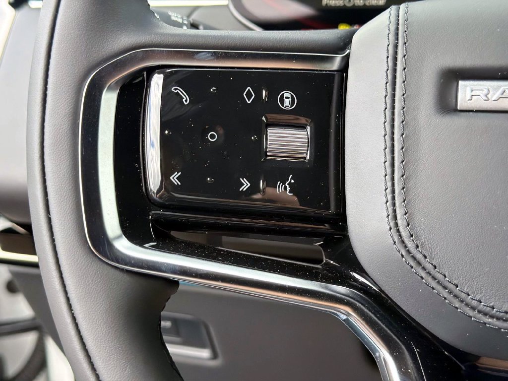 New 2027 Land Rover Range Rover Sport SE AWD/4WD image 29