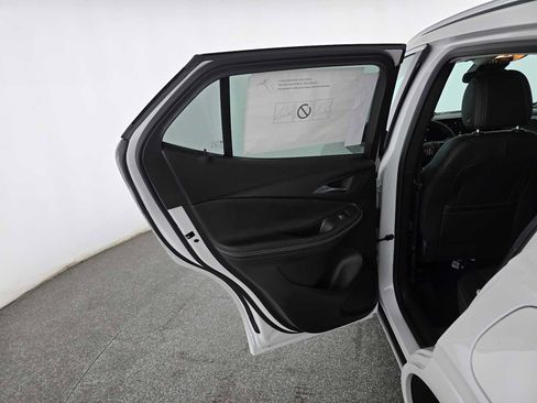 New 2026 Buick Encore GX Avenir image 14