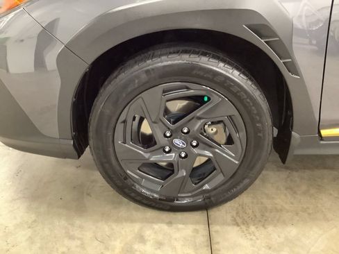 Used 2024 Subaru Crosstrek 2.5i Sport AWD/4WD image 19