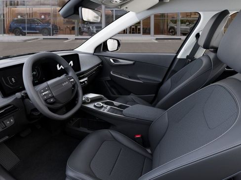 New 2025 Kia EV6 Light w/ Light LR Technology Package image 17