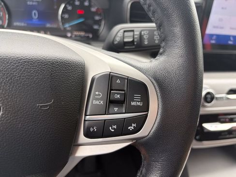 Used 2023 Ford Explorer XLT w/ Equipment Group 202A AWD/4WD image 26