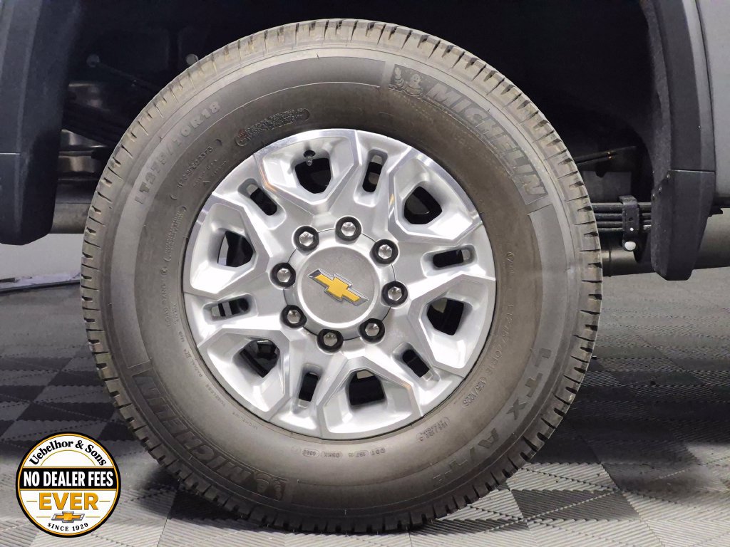 Used 2026 Chevrolet Silverado 3500 LT w/ All Star Edition AWD/4WD image 25