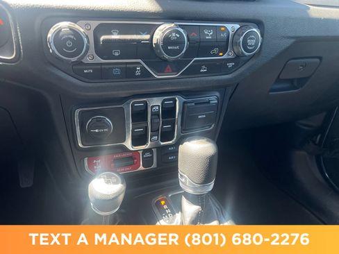Used 2025 Jeep Wrangler Unlimited Sport S 4xe AWD/4WD image 19