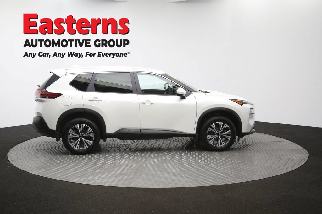 Used 2023 Nissan Rogue SV AWD/4WD image 45
