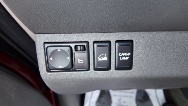 Used 2017 Nissan Frontier SV AWD/4WD image 18