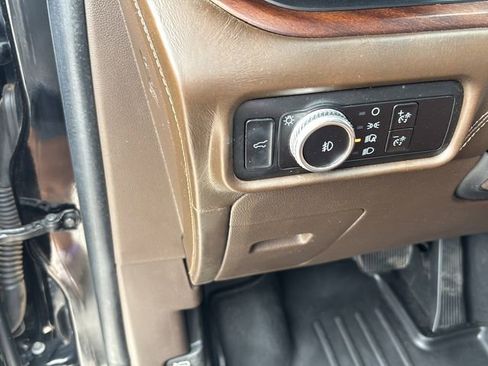 Used 2023 Ford Explorer King Ranch w/ Technology Package AWD/4WD image 23