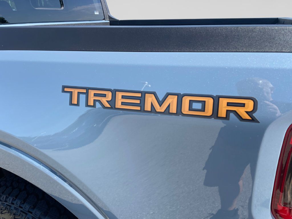 Used 2026 Ford Maverick Tremor AWD/4WD image 18