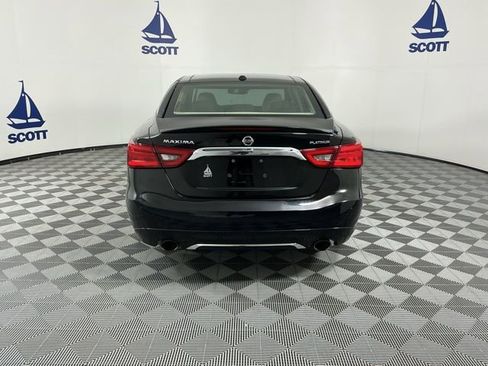 Used 2017 Nissan Maxima Platinum w/ Medallion Package FWD image 5
