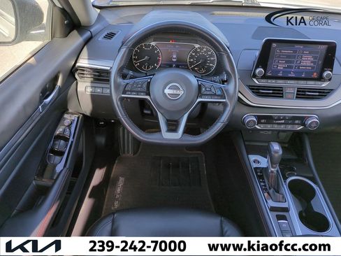 Used 2024 Nissan Altima 2.5 SR image 13