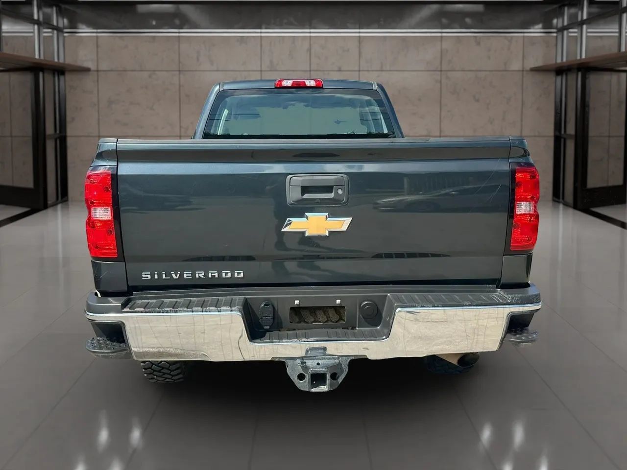 Used 2018 Chevrolet Silverado 2500 W/T AWD/4WD image 21