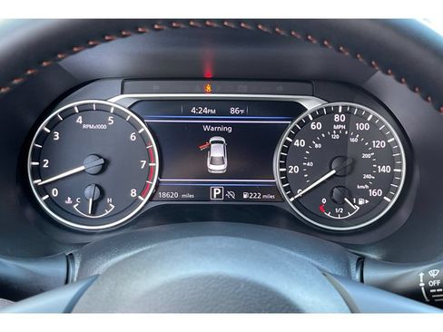 Used 2025 Nissan Sentra SR FWD image 36