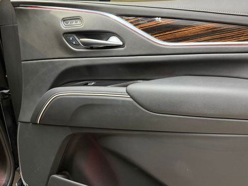 Used 2024 Cadillac Escalade Premium Luxury w/ Performance Package AWD/4WD image 54