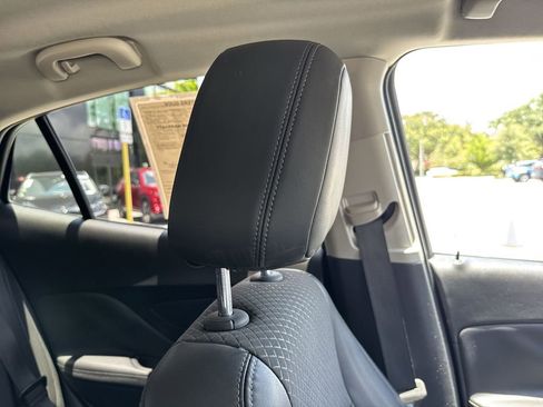 Used 2021 Buick Encore Preferred w/ Safety Package FWD image 20