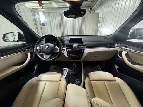 Used 2018 BMW X1 xDrive28i w/ Convenience Package image 12