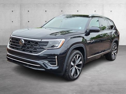 New 2025 Volkswagen Atlas SEL Premium R-Line image 22