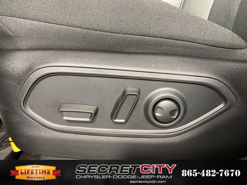 New 2026 Jeep Cherokee Laredo AWD/4WD image 14