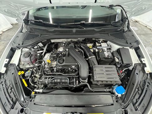 Certified 2025 Volkswagen Jetta SE image 29