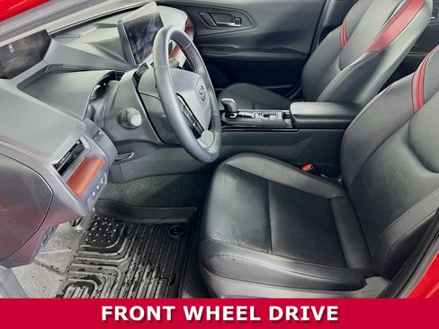 Used 2023 Toyota Prius Prime Premium image 3