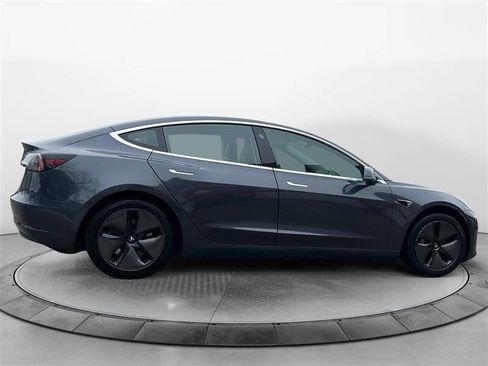Used 2019 Tesla Model 3 Long Range image 6