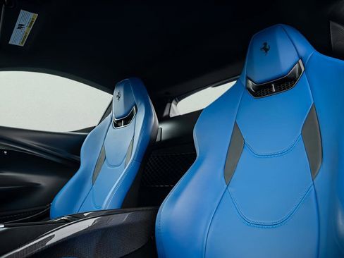 Used 2023 Ferrari 296 GTB RWD image 40