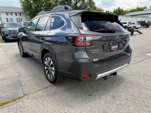 Used 2023 Subaru Outback Limited AWD/4WD image 6
