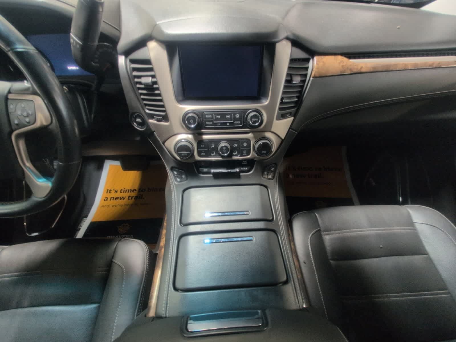 Used 2016 GMC Yukon XL Denali w/ Open Road Package AWD/4WD image 11