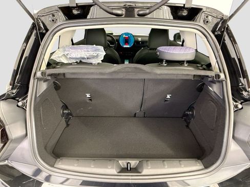 New 2026 MINI Cooper 2-Door Hardtop FWD image 25