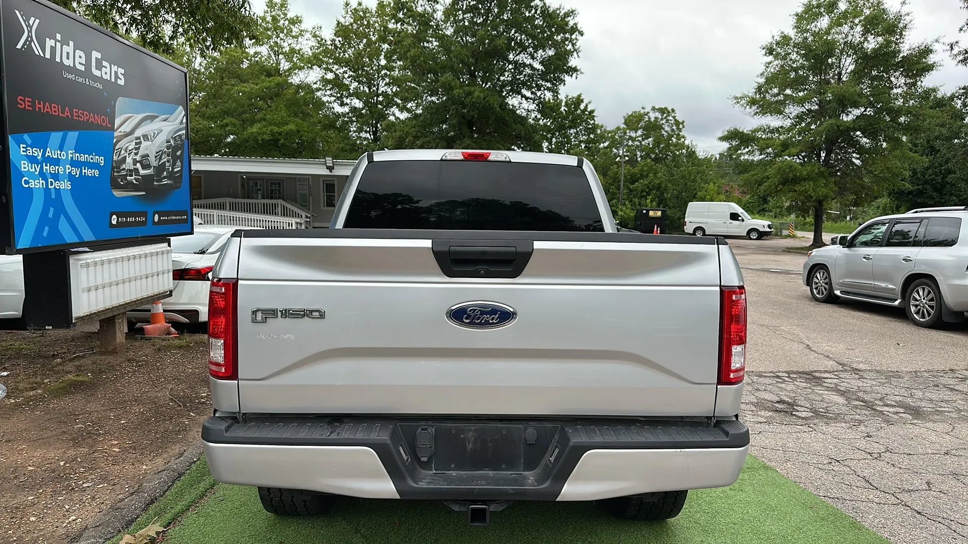 Used 2017 Ford F150 XL w/ Equipment Group 101A Mid AWD/4WD image 5
