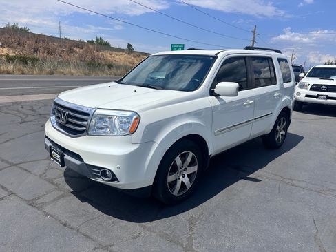 Used 2013 Honda Pilot Touring image 2