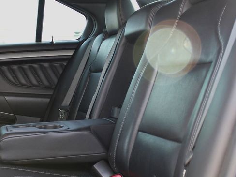 Used 2017 Ford Taurus SEL w/ Equipment Group 201A image 17