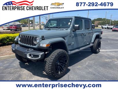 Used 2024 Jeep Gladiator Sport
