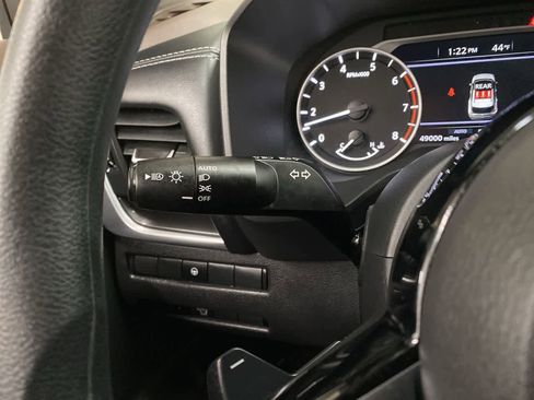 Used 2023 Nissan Rogue SV image 23