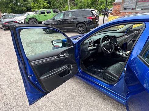 Used 2016 Honda Civic EX-L image 9